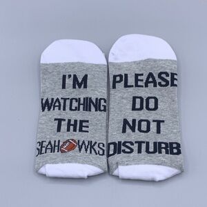 I’m watching the Seahawks Please Don’t Disturb Unisex Gray White Red Socks